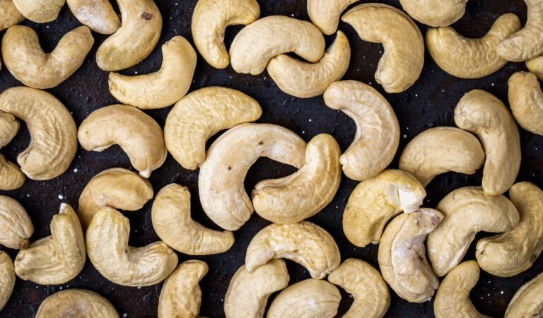 Where Do Cashews Grow | Cashew Growing Guide